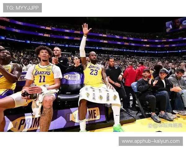 41岁詹姆斯连续21年入选最佳阵容纪录因缺阵场次终结 41岁詹姆斯连续21年入选最佳阵容纪录因缺阵场次终结